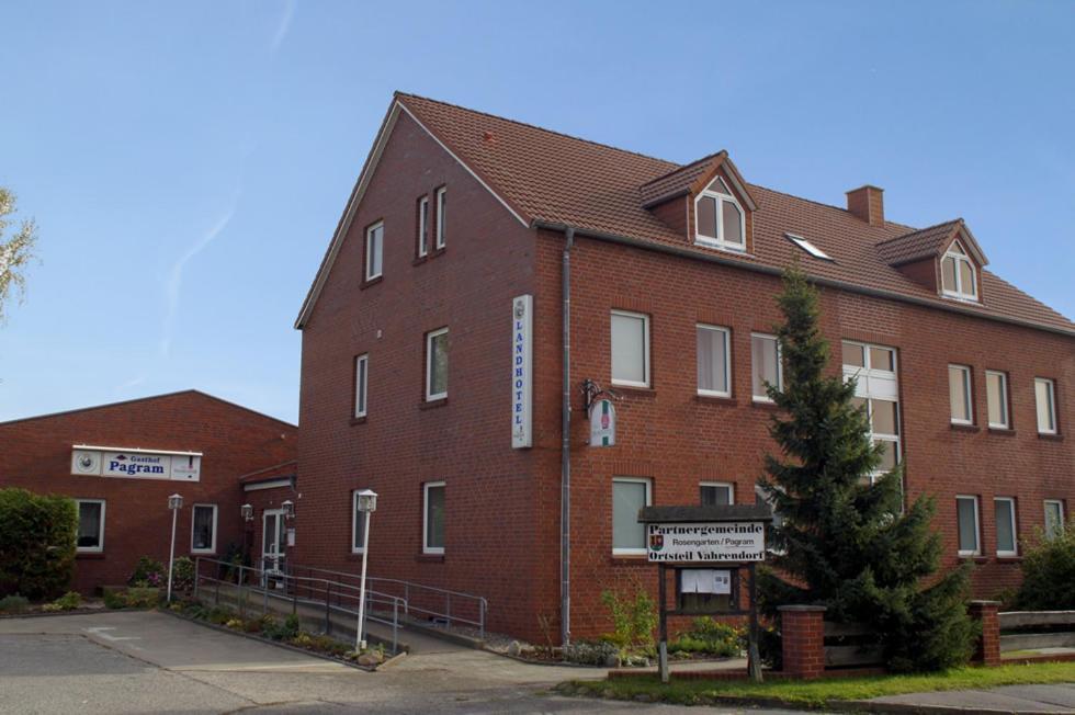 Landhotel Pagram-Frankfurt/Oder Frankfurt  Екстер'єр фото